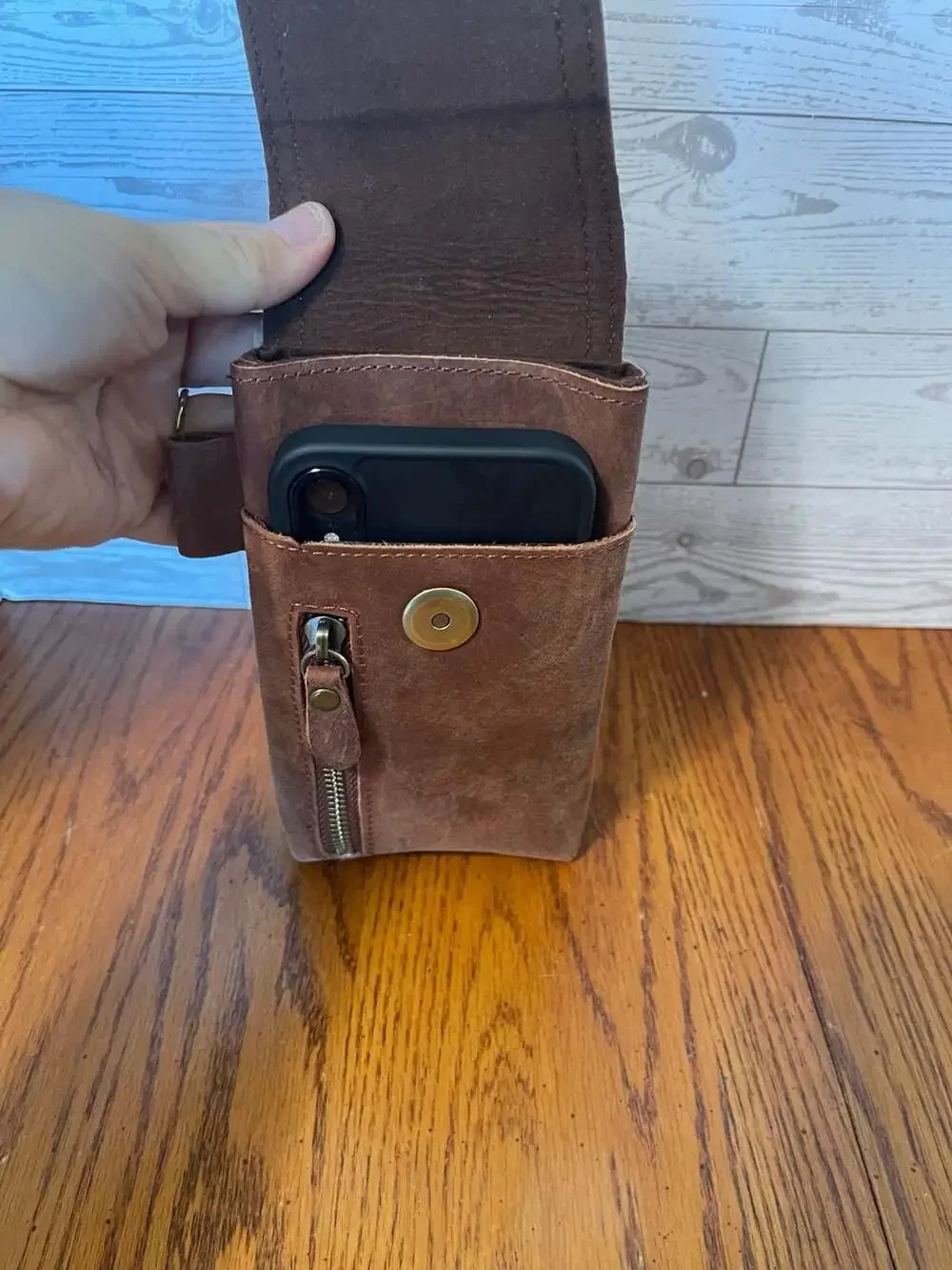 Ariscobull Leather Smartphone Belt Pouch Holster